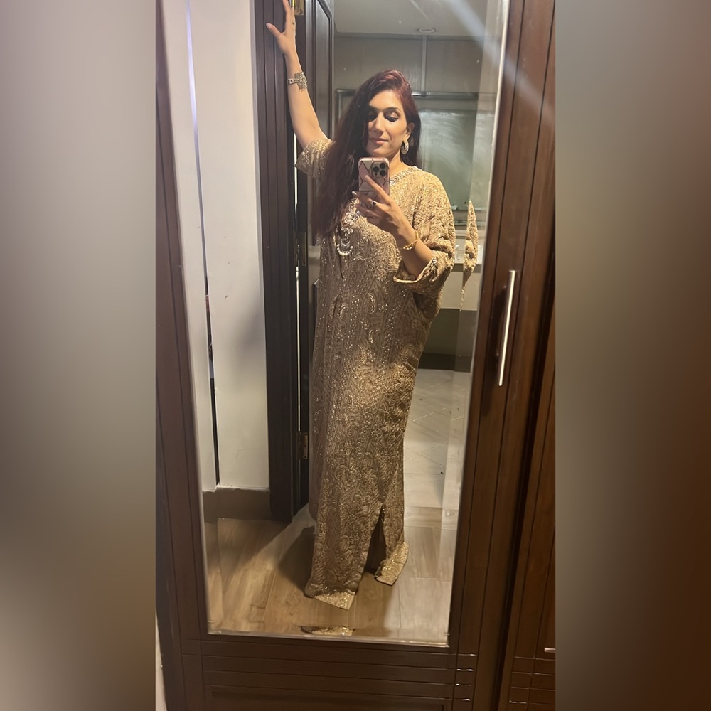 Designer kaftan - Picture 2 of 9